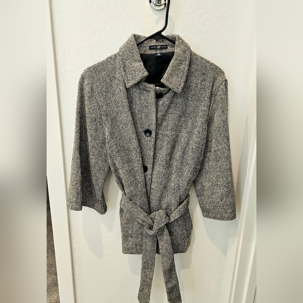 Women's Gap Belted 3/4 Length Sleeve  Jacket, Size Large